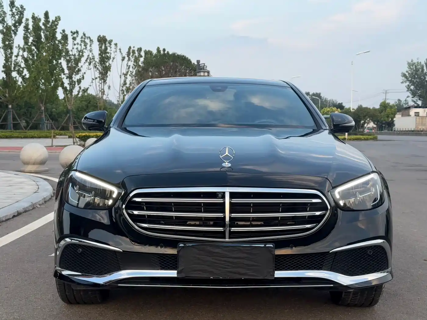 Фото 2 - Mercedes-Benz E-Class