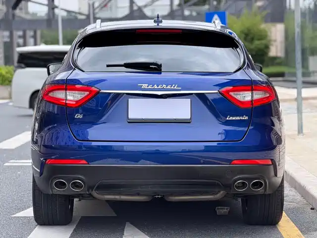 Maserati Levante 2020 3.0T Standard — фото 5