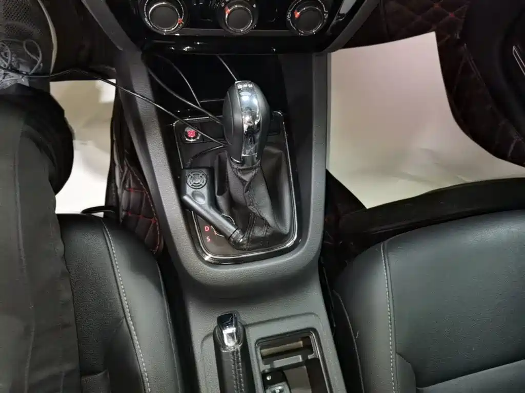 Volkswagen Sagitar 2018 280TSI DSG Comfort фото 14