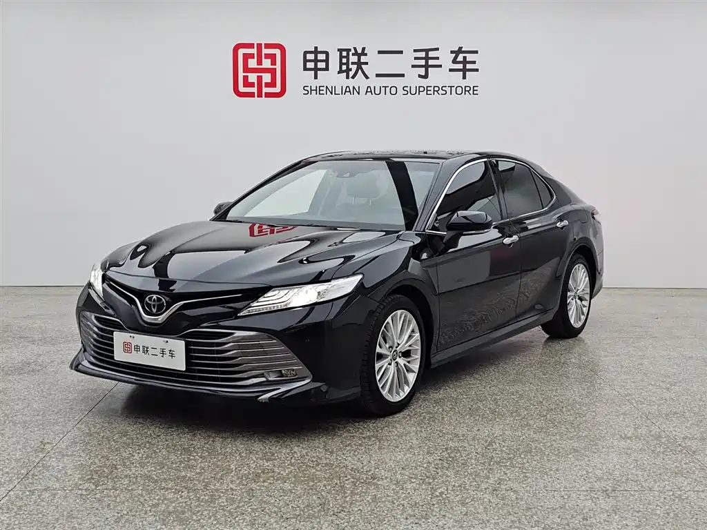 Toyota Camry 2021 2.5G Luxury Edition