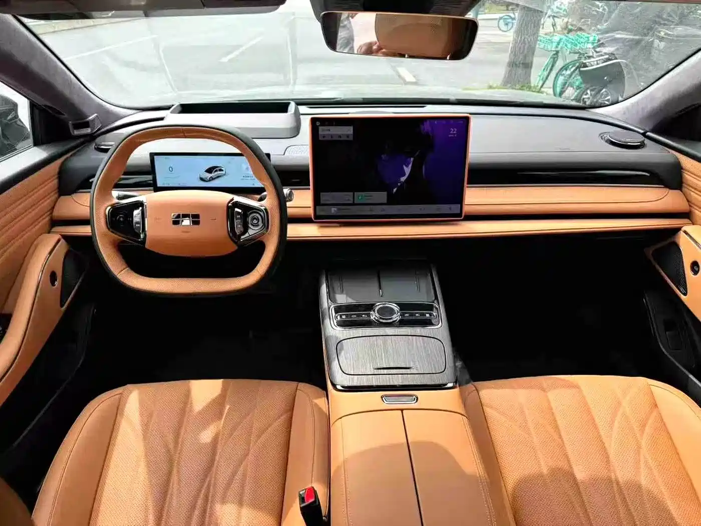 Geely Galaxy Galaxy Xingyao 8 2025 60km EM-i Luxury Edition фото 5