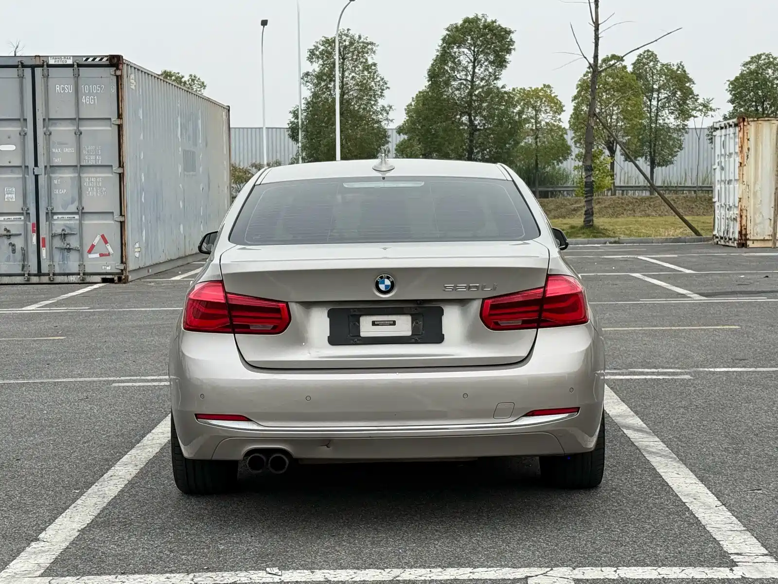 Photo 5 - BMW 3 Series