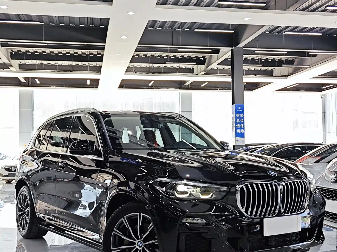 BMW X5 (IMPORTED)