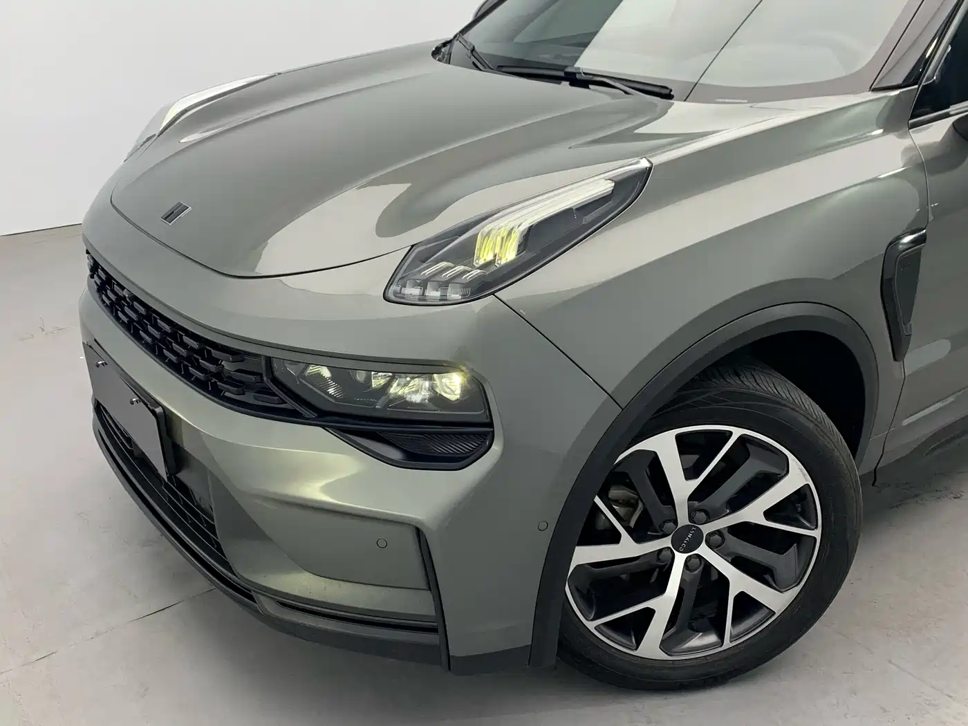Lynk & Co 01 2021 2.0TD AWD Halo Sport фото 11