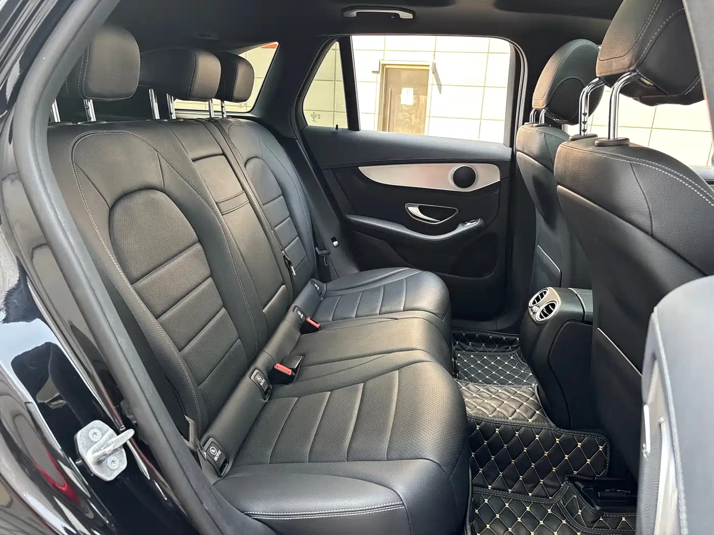 Mercedes-Benz GLC 2017 GLC 200 4MATIC фото 21