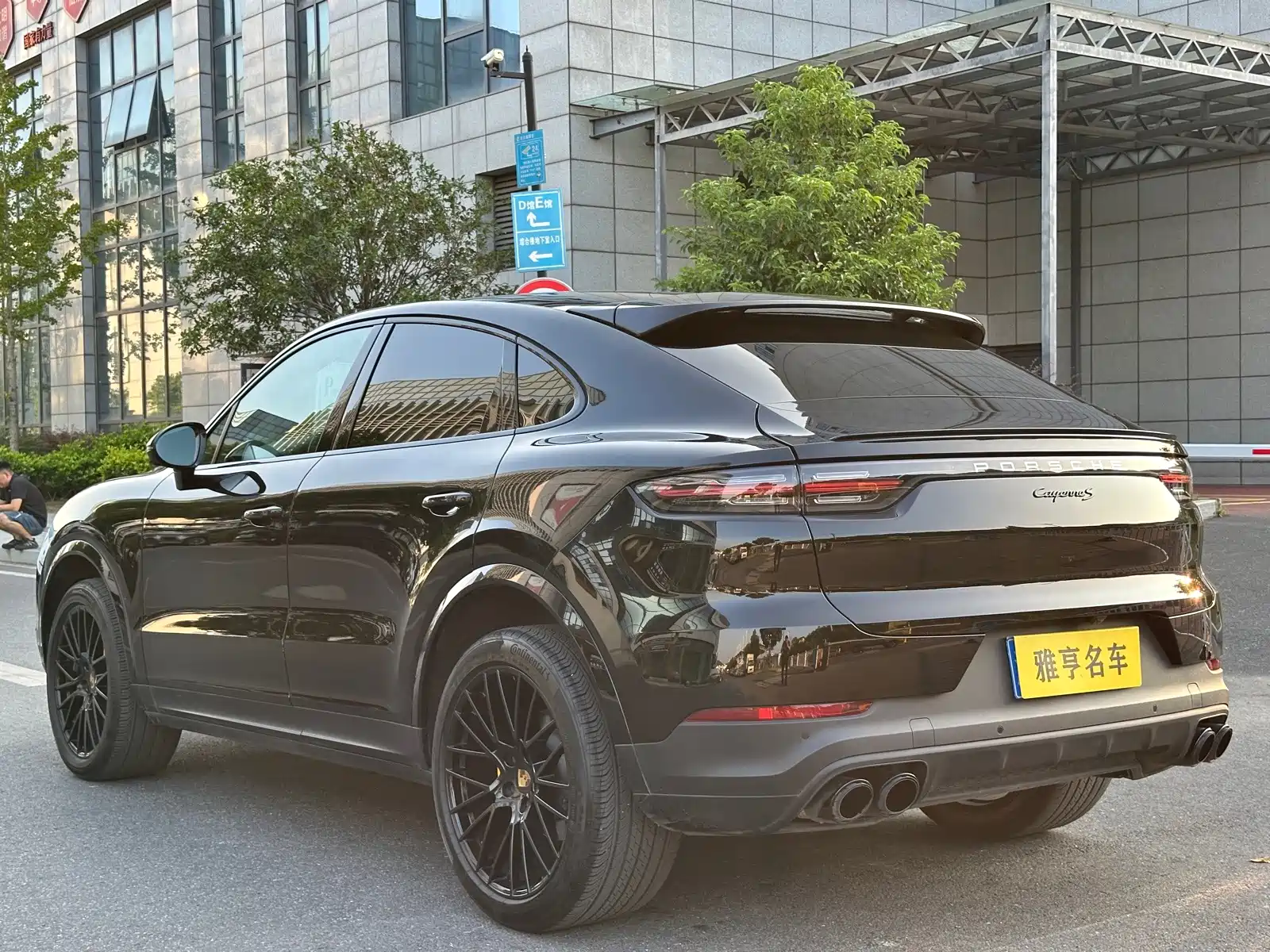 Фото 15 - Porsche Cayenne