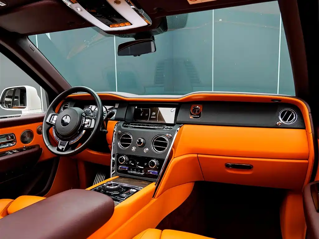 Rolls-Royce Cullinan 2018 4-Seater Version фото 20
