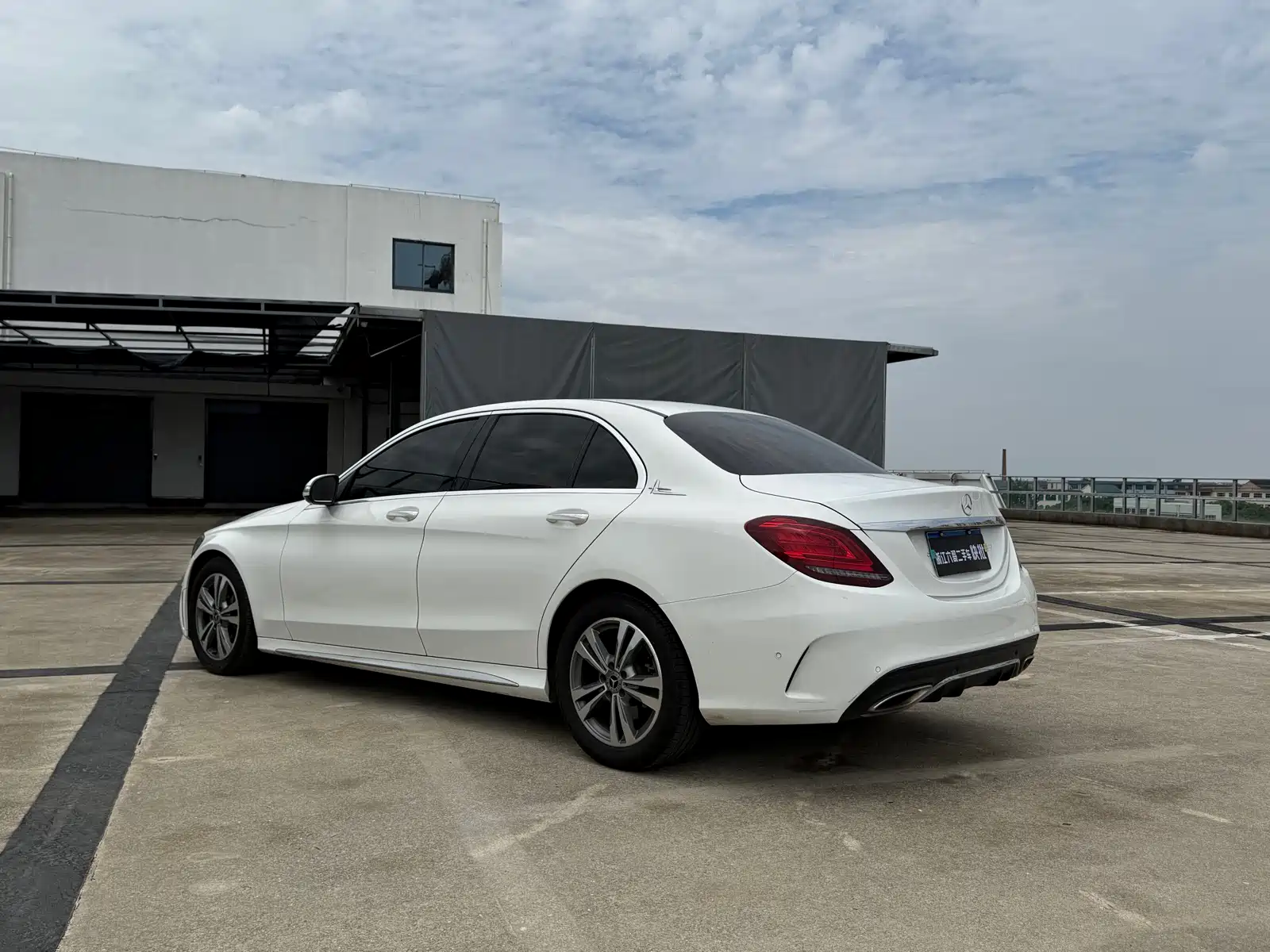 Фото 13 - Mercedes-Benz C-Class