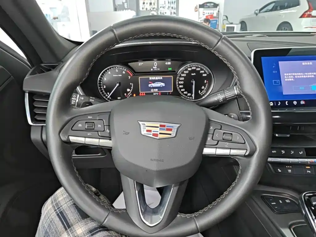 CADILLAC CT5
