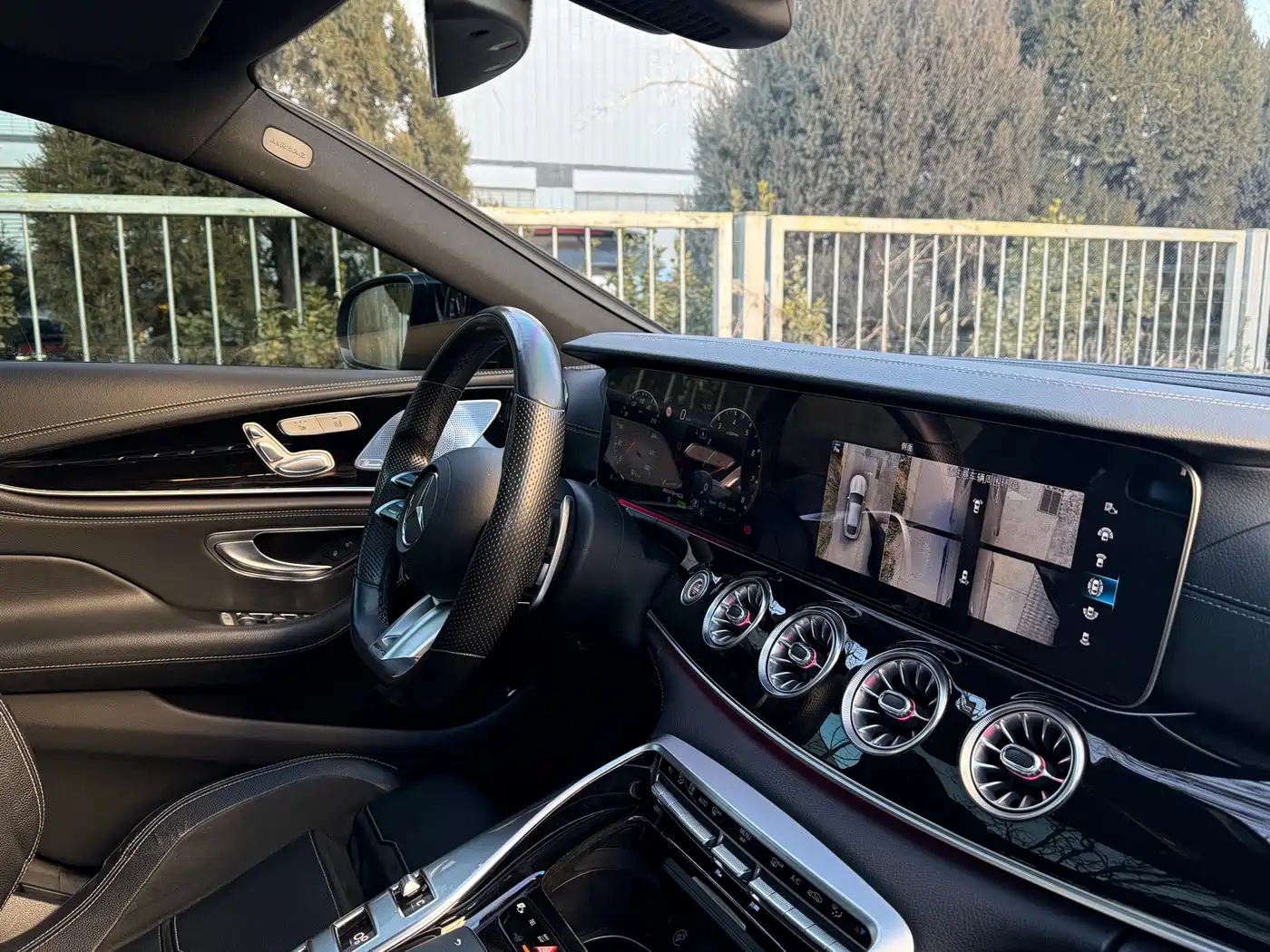 MERCEDES-BENZ AMG GT