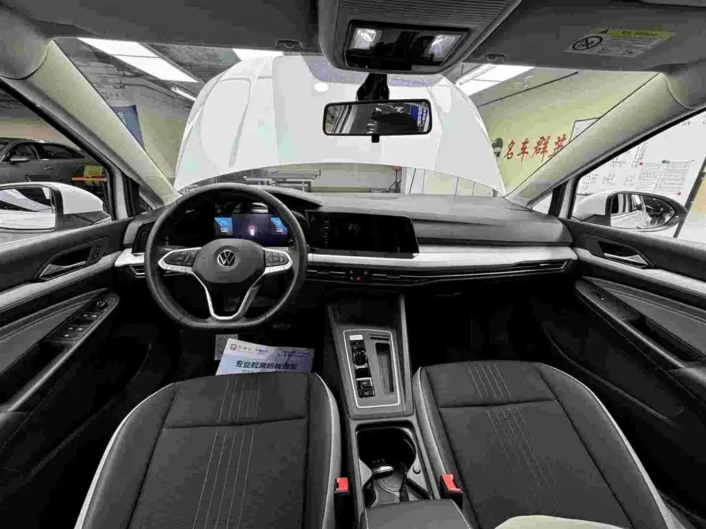 Volkswagen Golf 2021 280TSI DSG Pro фото 8