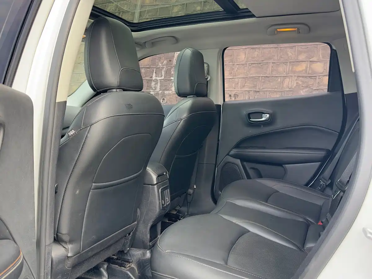 Jeep Compass 2017 2017 200T Automatic Family Edition