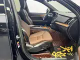 Фото 14 - Volvo XC90
