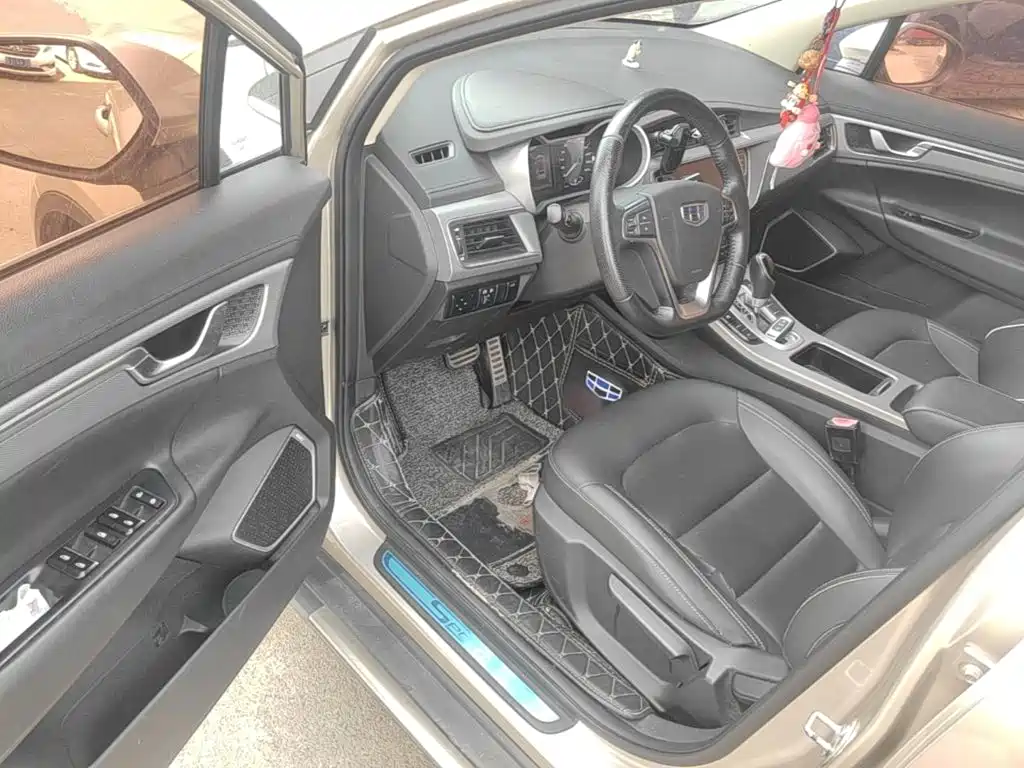 صورة 16 - Geely Emgrand GS