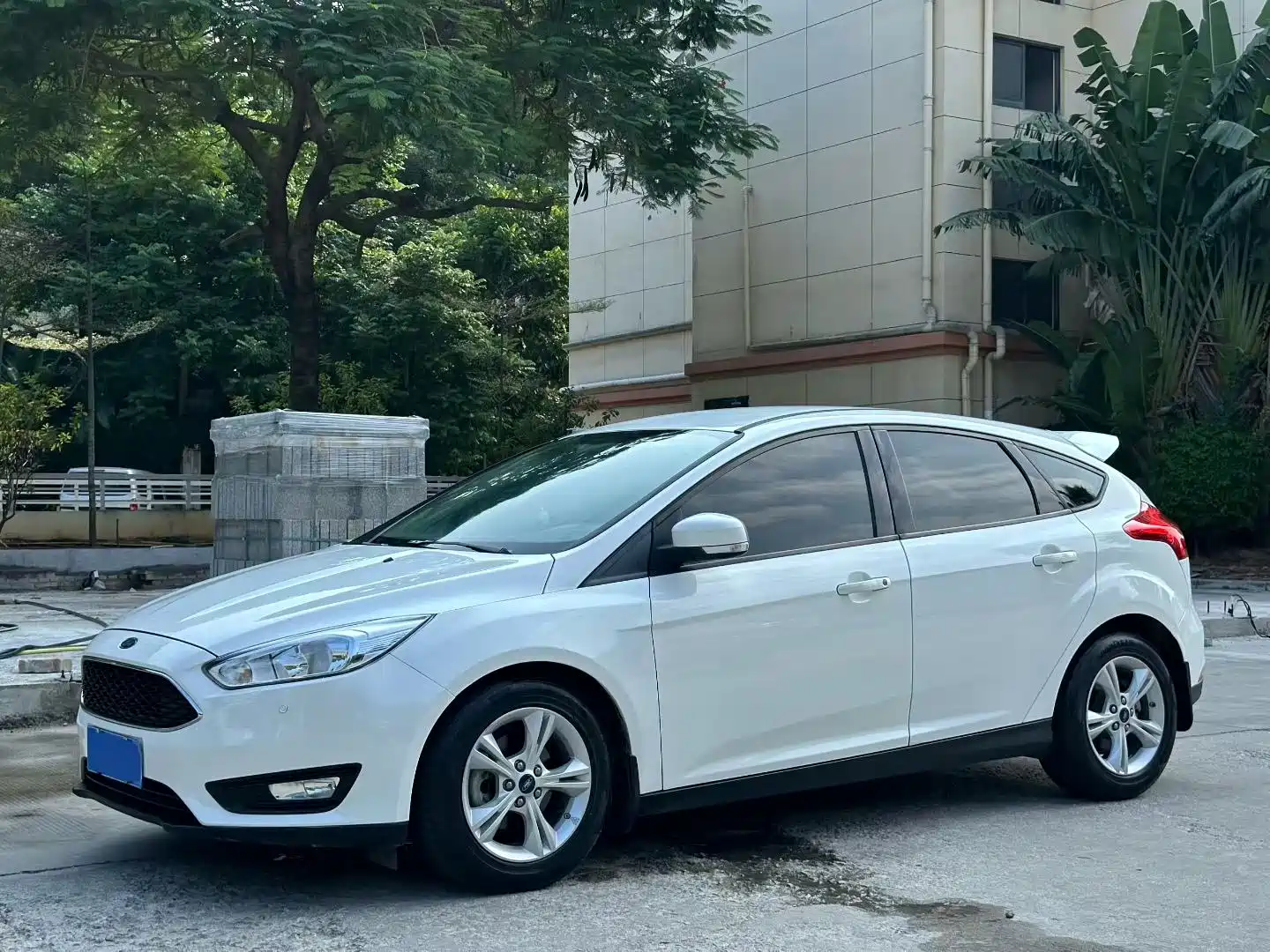 Фото 1 - Ford Focus