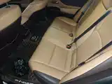 Фото 15 - Lexus ES