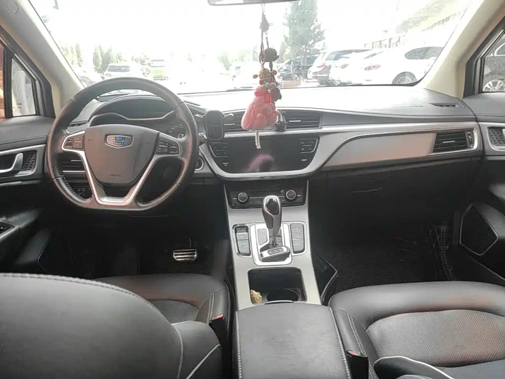 صورة 10 - Geely Emgrand GS