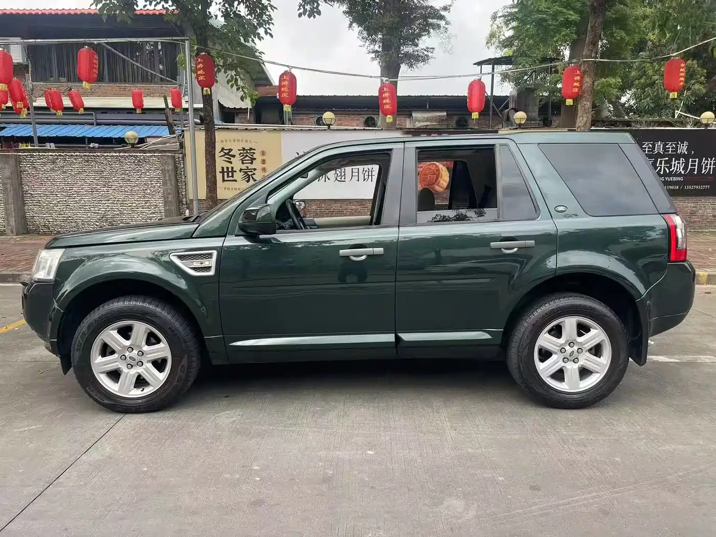 Land Rover Freelander 2 2011 2.2T SD4 SE Diesel фото 8