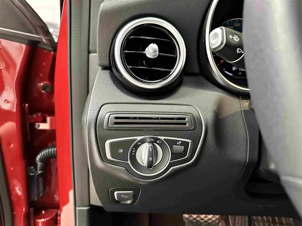 Mercedes-Benz GLC, миниатюра 8