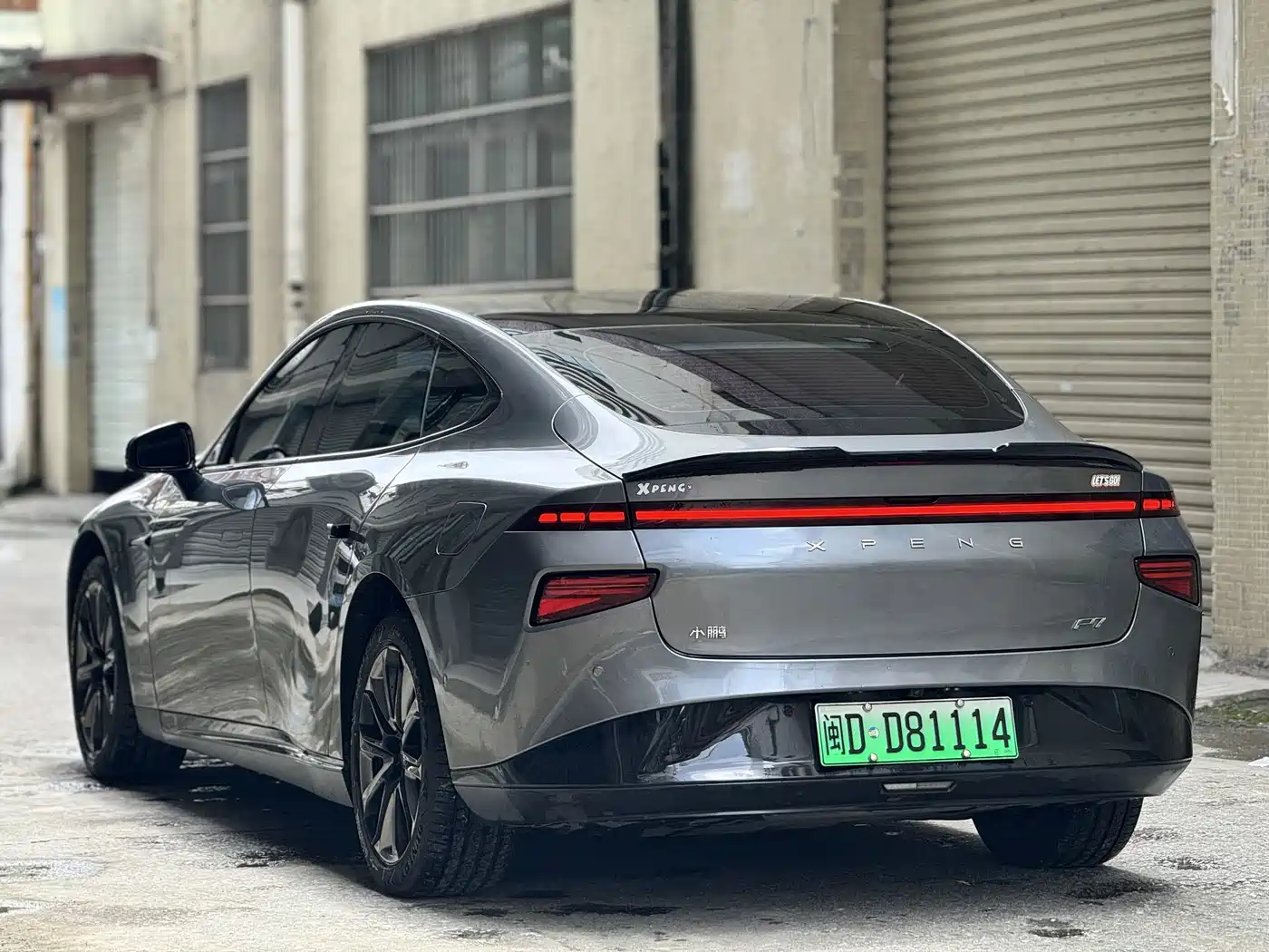Фото 7 - XPeng P7