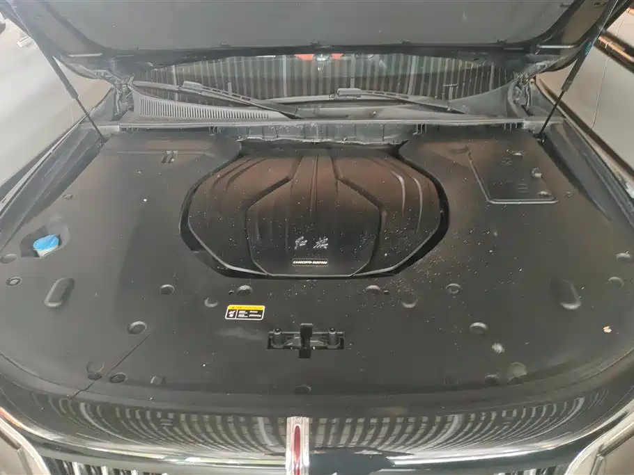 Hongqi H9 2022 2.0T Smart Connect Flag Enjoy Edition фото 10