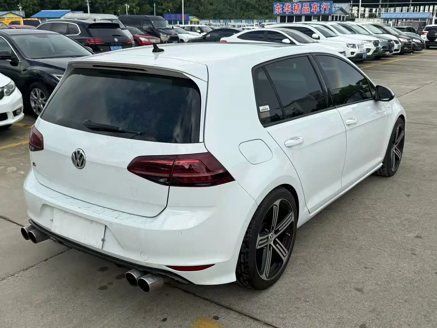 Фото 8 - Volkswagen Golf (Import)