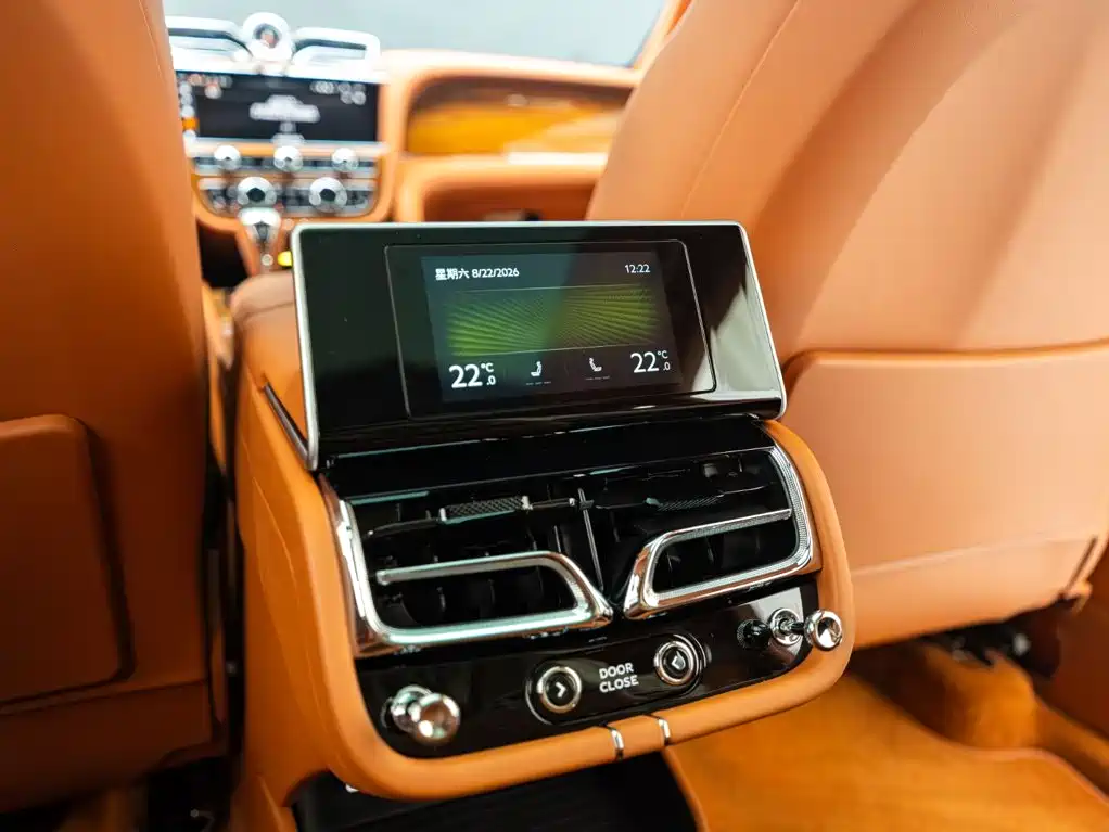 Bentley Bentayga 2025 2024 4.0T V8 Long Wheelbase