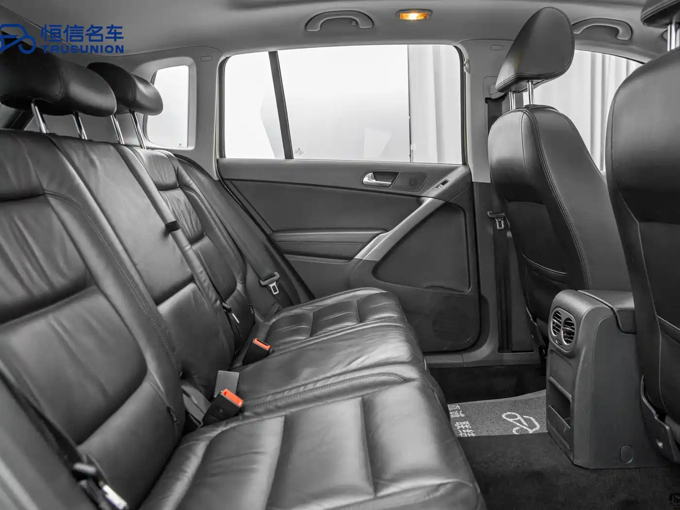 Volkswagen Tiguan 2012 2.0TSI Automatic 4WD Elite Edition фото 15