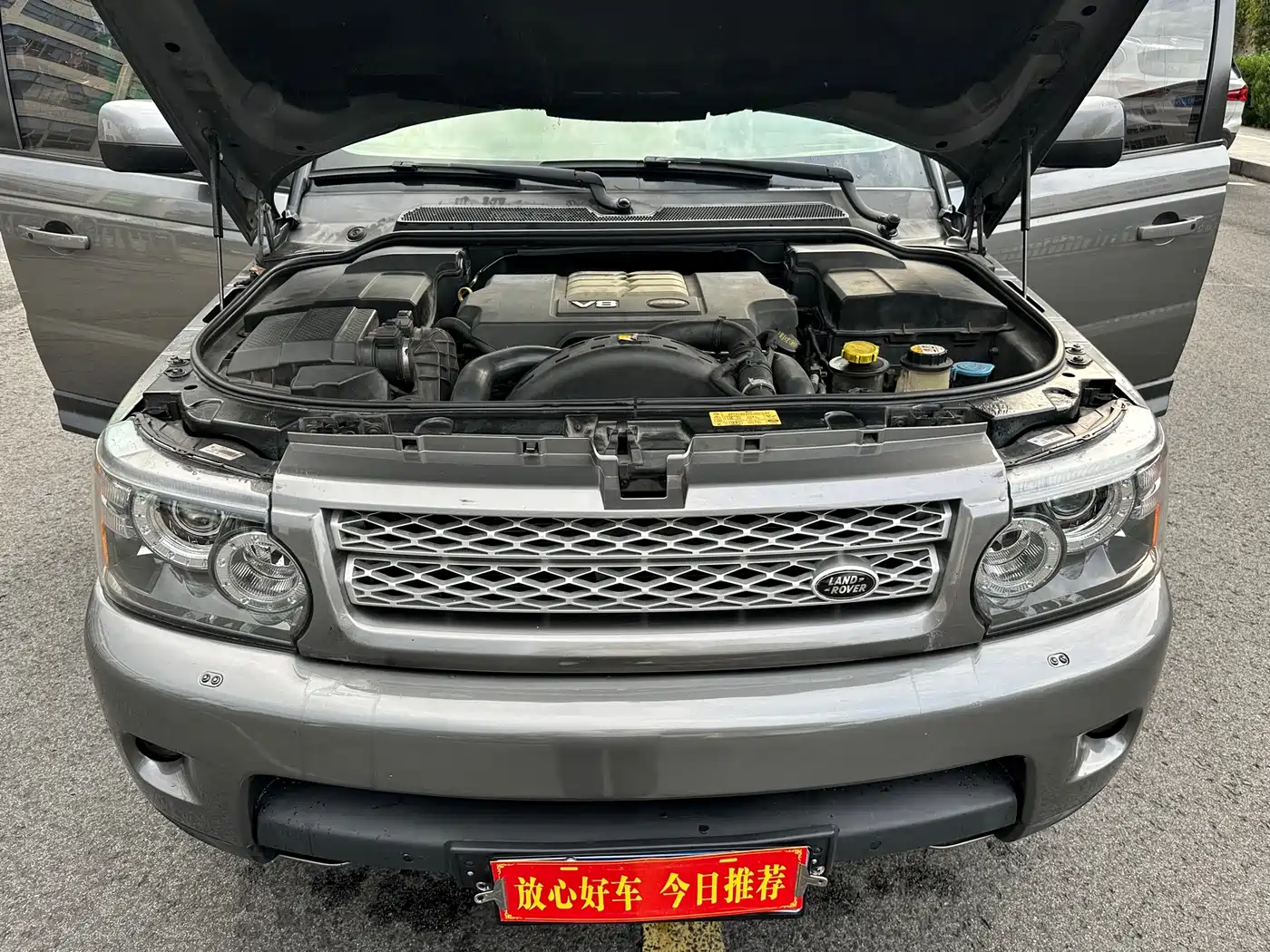 Land Rover Range Rover Sport 2010 3.6 TDV8 HSE Diesel фото 18