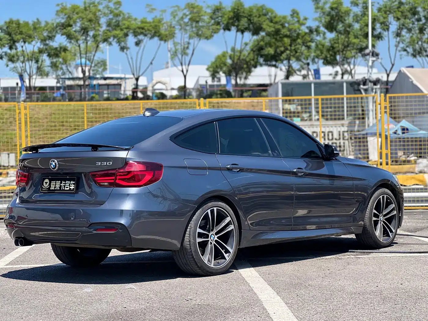 BMW 3 Series GT 2021 2020 330i M Sport Night Edition