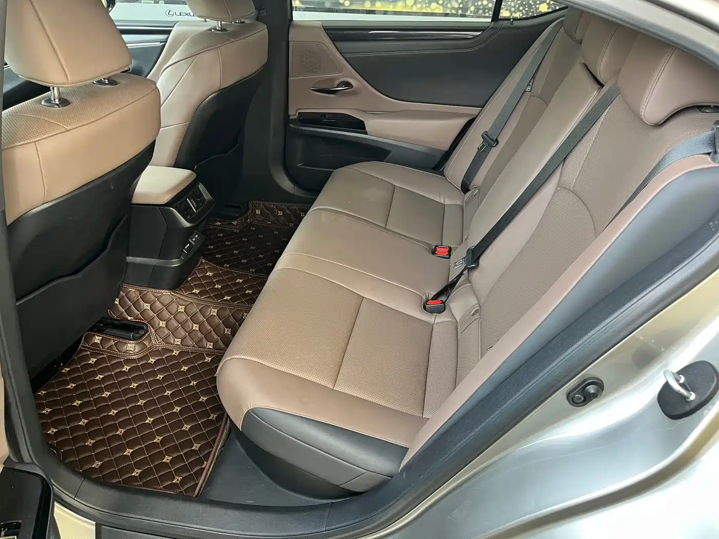 Lexus ES, миниатюра 10