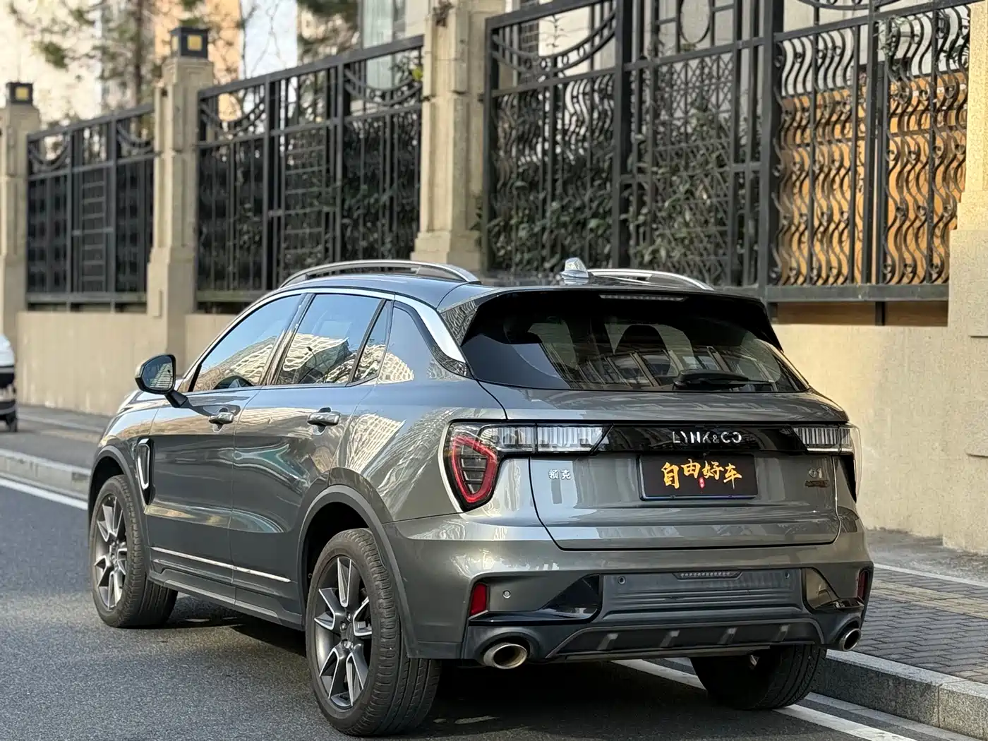 Lynk & Co 01 2021 2.0TD 2WD Pro фото 18