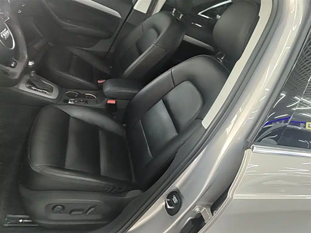 Audi Q3 2013 35 TFSI Progressive фото 11
