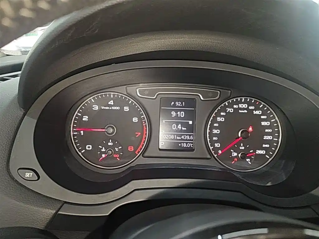 Audi Q3 2013 35 TFSI Progressive фото 8