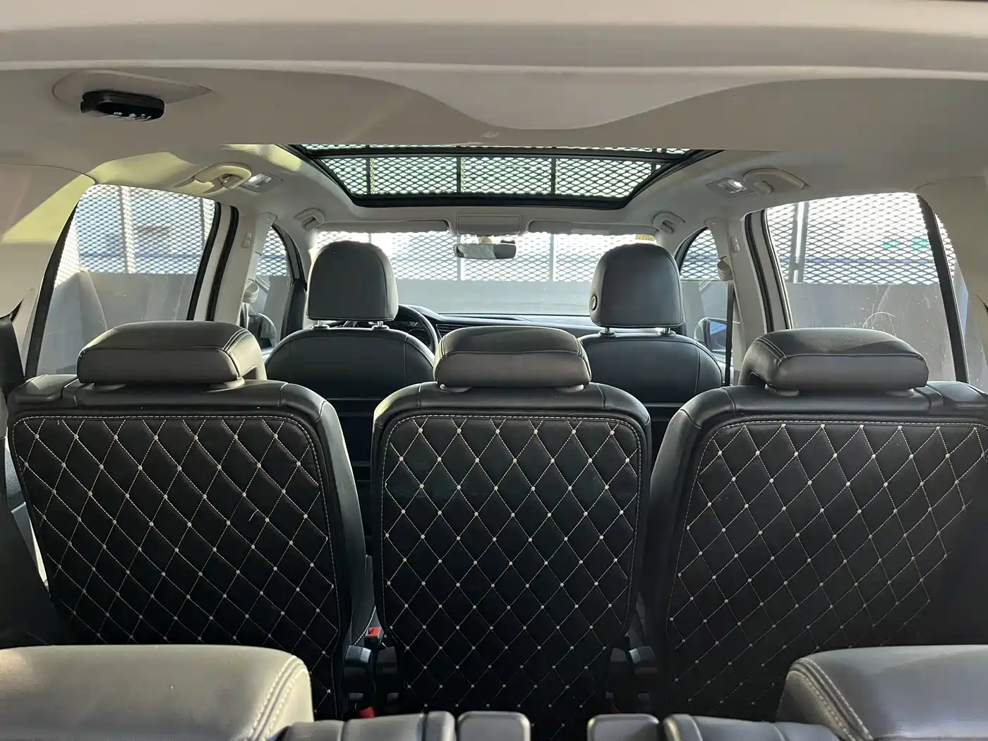 Volkswagen Touran 2018 Touran L 280TSI DSG Elegance 7-seater фото 14