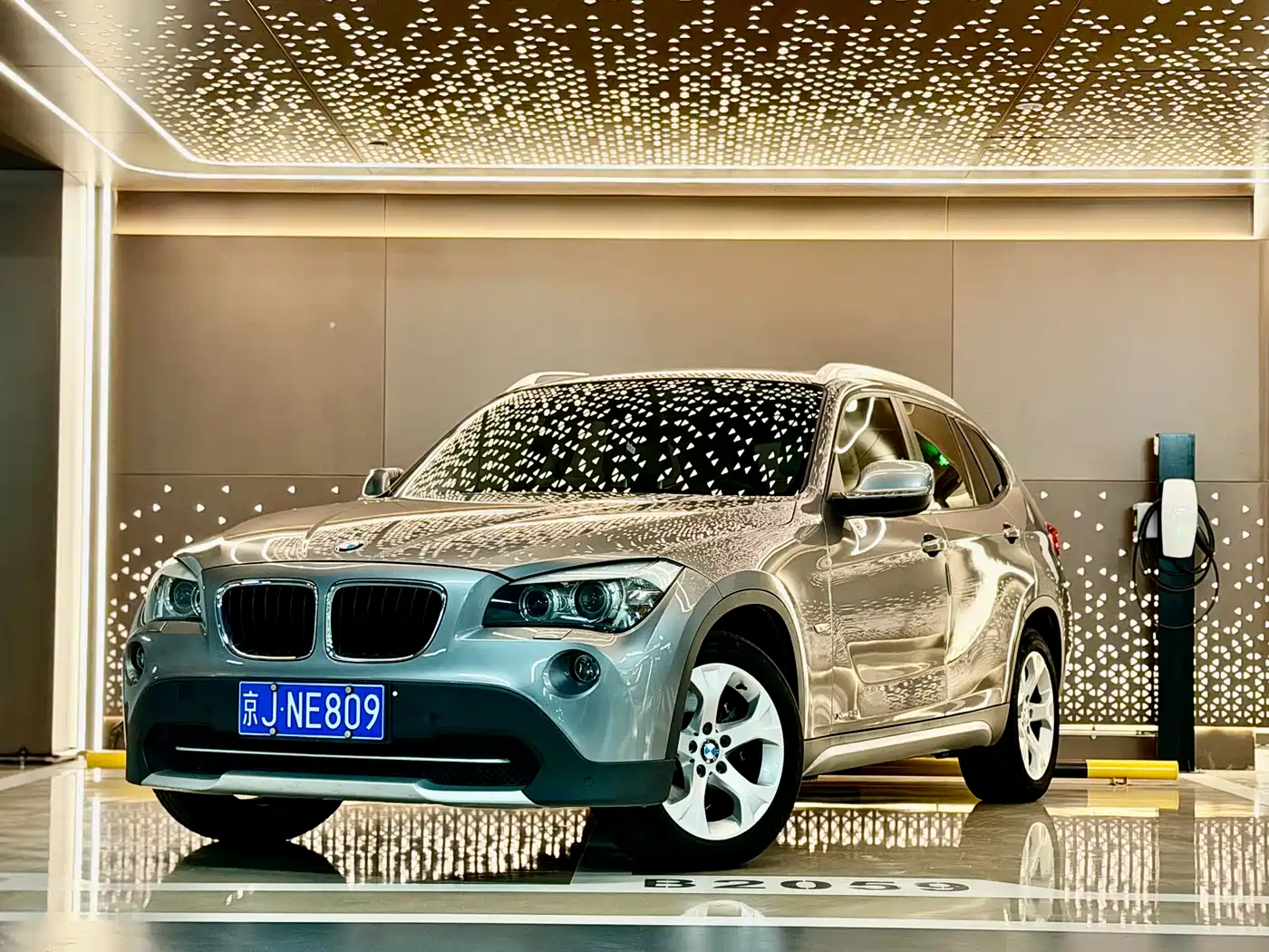 BMW X1 (Import) 2010 2010 xDrive25i