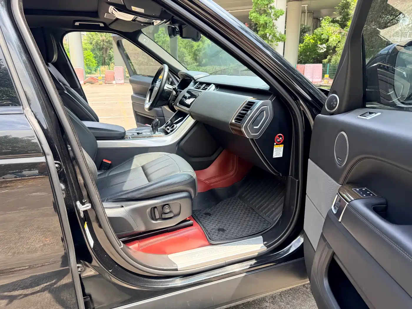 Land Rover Range Rover Sport PHEV 2019 2018 Model P400e