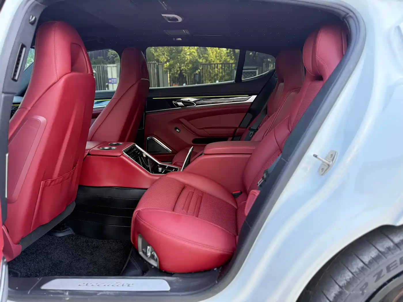 Porsche Panamera 2014 Panamera Executive 3.0T фото 7