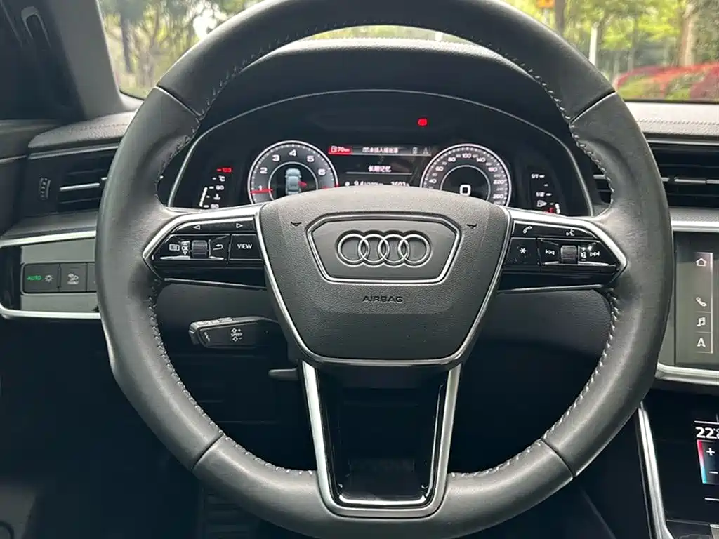 Audi A6L 2021 45 TFSI Exclusive Sport фото 7
