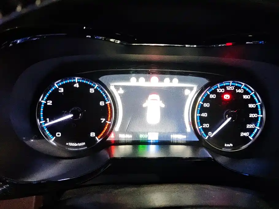 GAC Trumpchi Trumpchi GS8 2017 320T 2WD Luxury Smart Connect (7-seater) фото 14