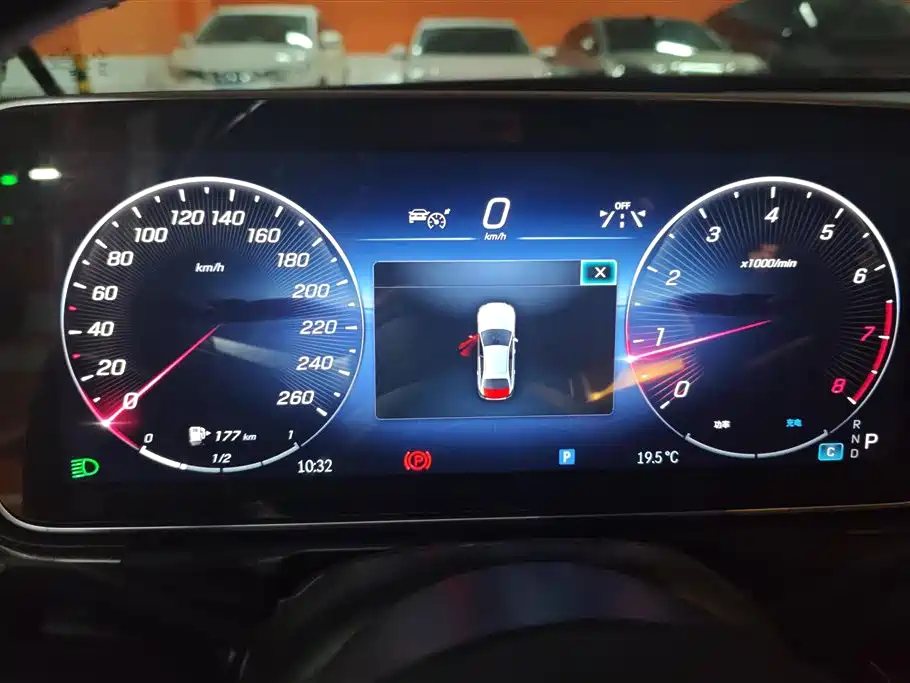 Mercedes-Benz C-Class 2023 Facelift C 260 L Sport Edition фото 14