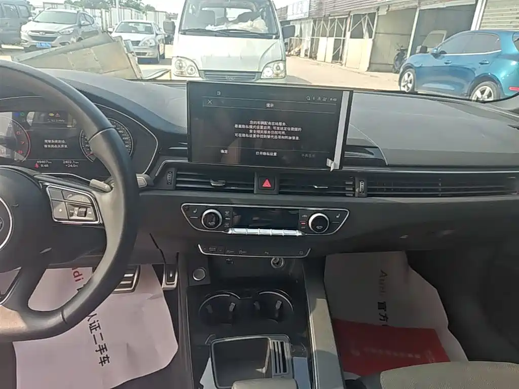 Audi A4L 2023 40 TFSI Luxury Sport фото 13