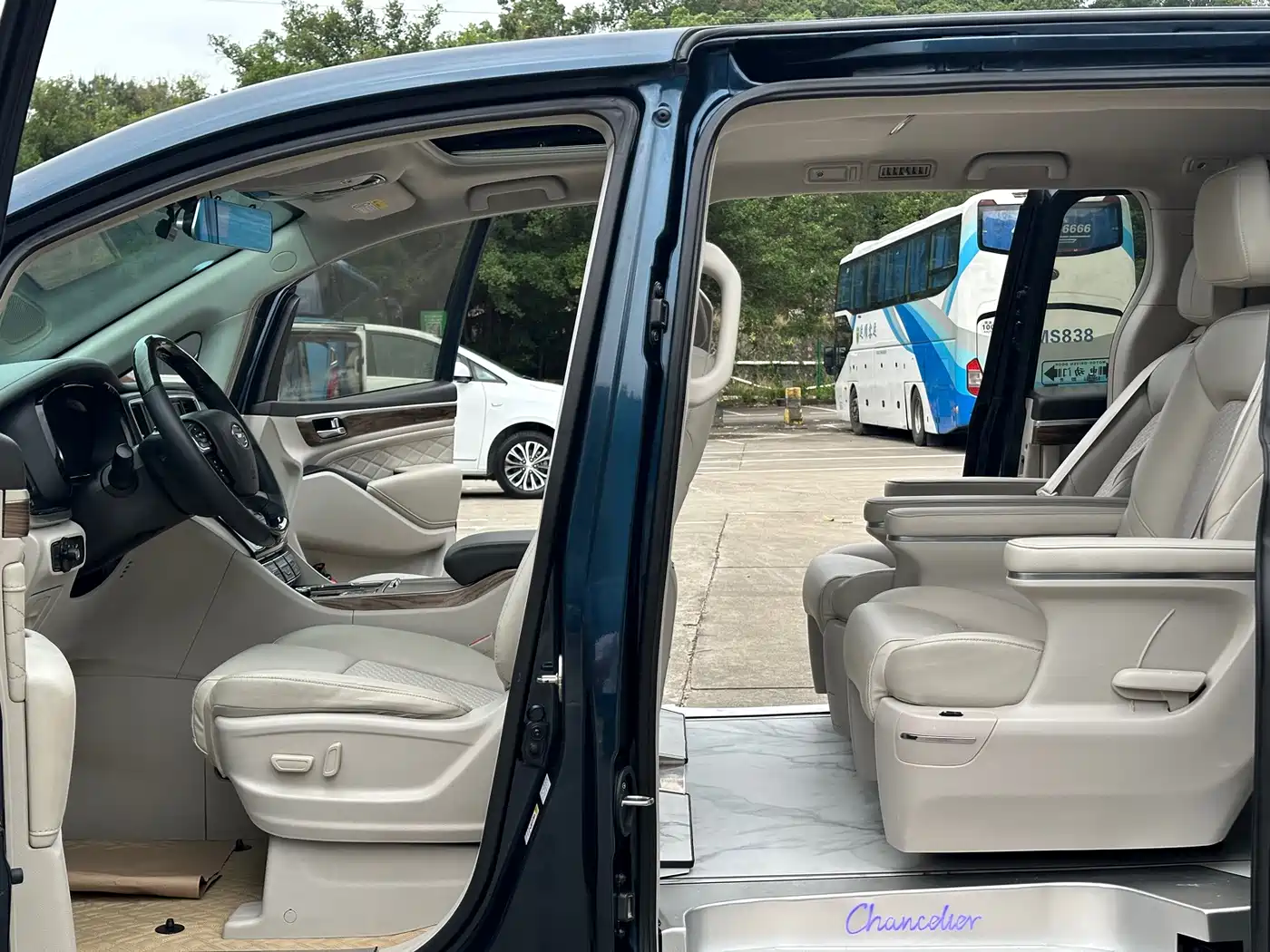 GAC Trumpchi M8 2018 2018 320T Luxury Edition