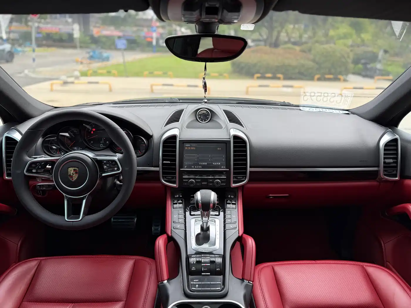 Porsche Cayenne 2014 Cayenne Platinum Edition 3.0T фото 10