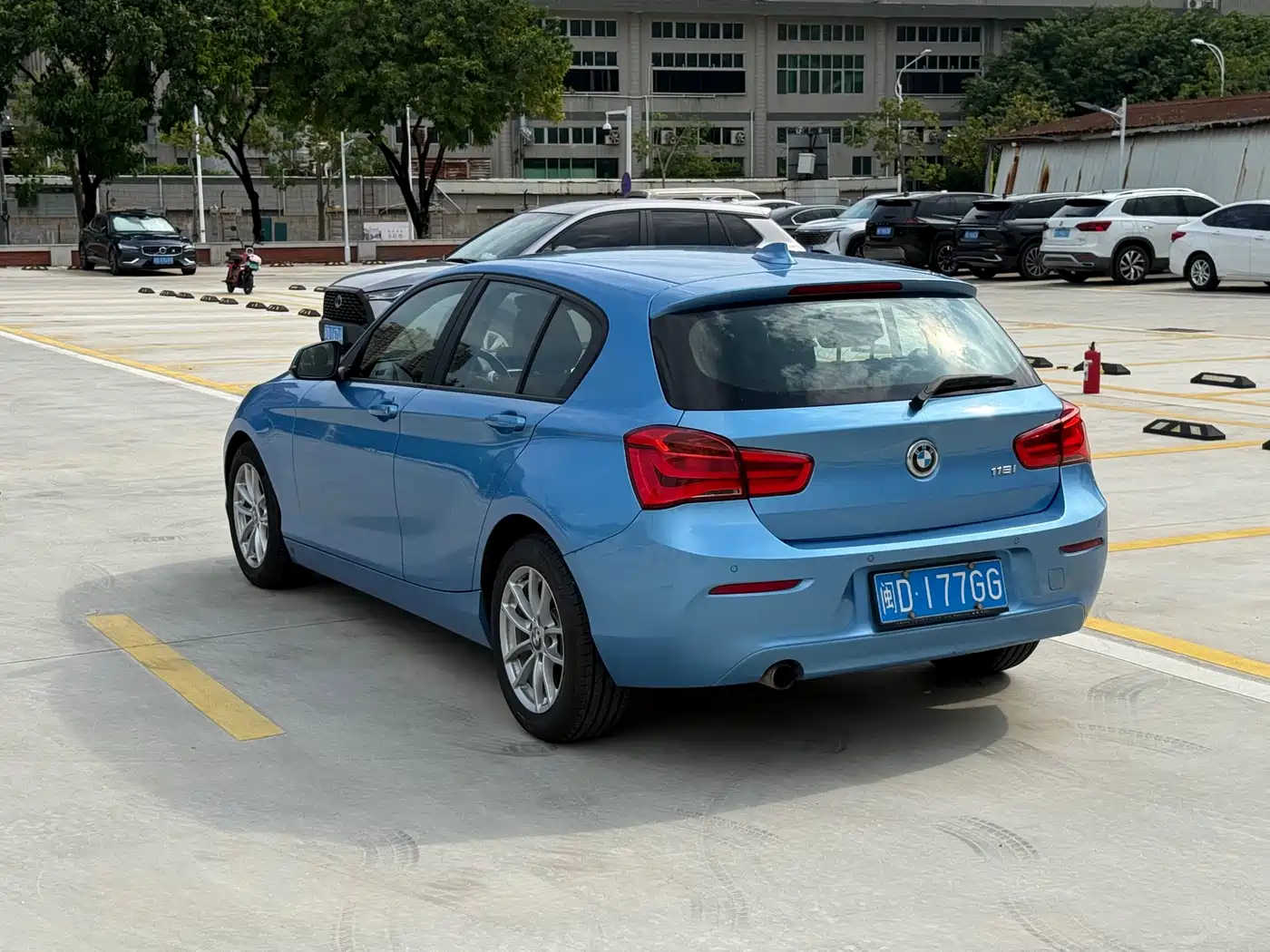 BMW 1 Series (Import) 2019 2018 118i Leading