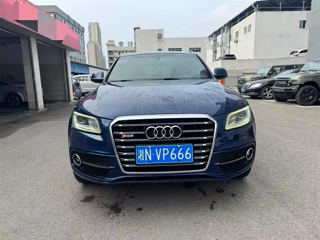 Audi Q5 (Import) 2013 45 TFSI quattro Sport фото 3