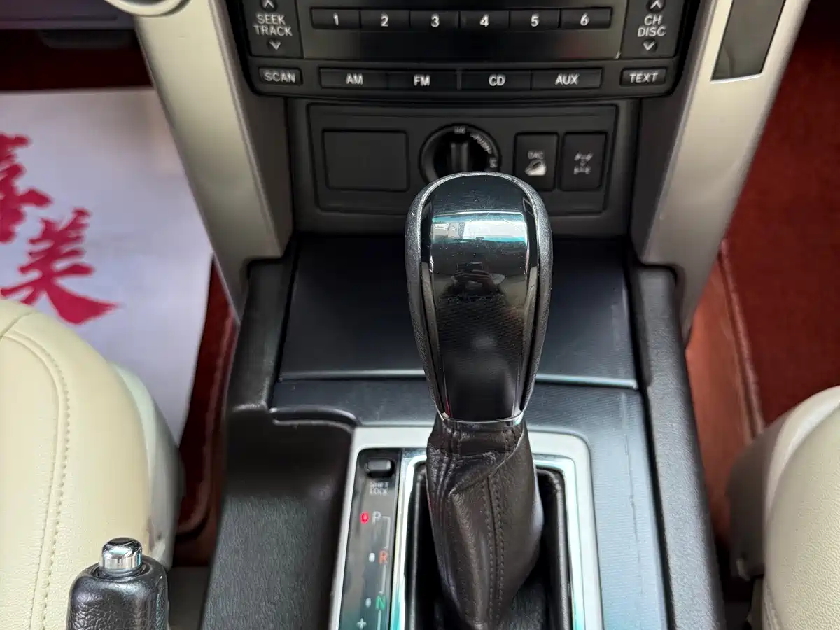 Toyota Prado 2010 4.0L Automatic TX фото 15