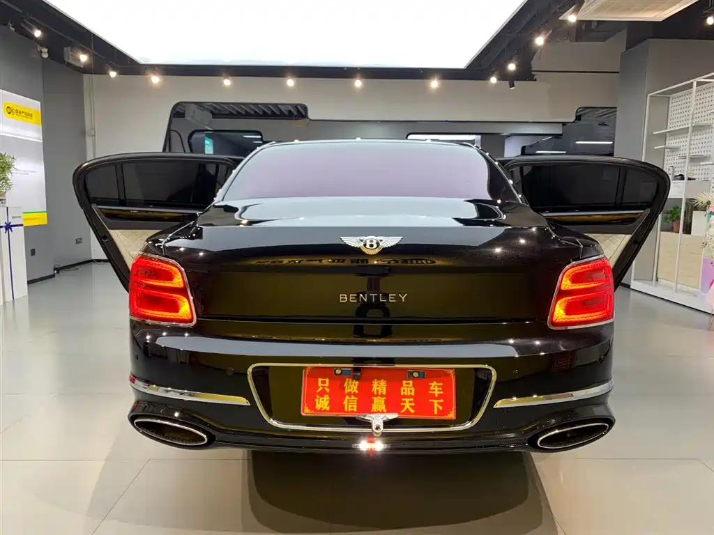 Bentley Flying Spur 2005 6.0T Standard Model фото 5