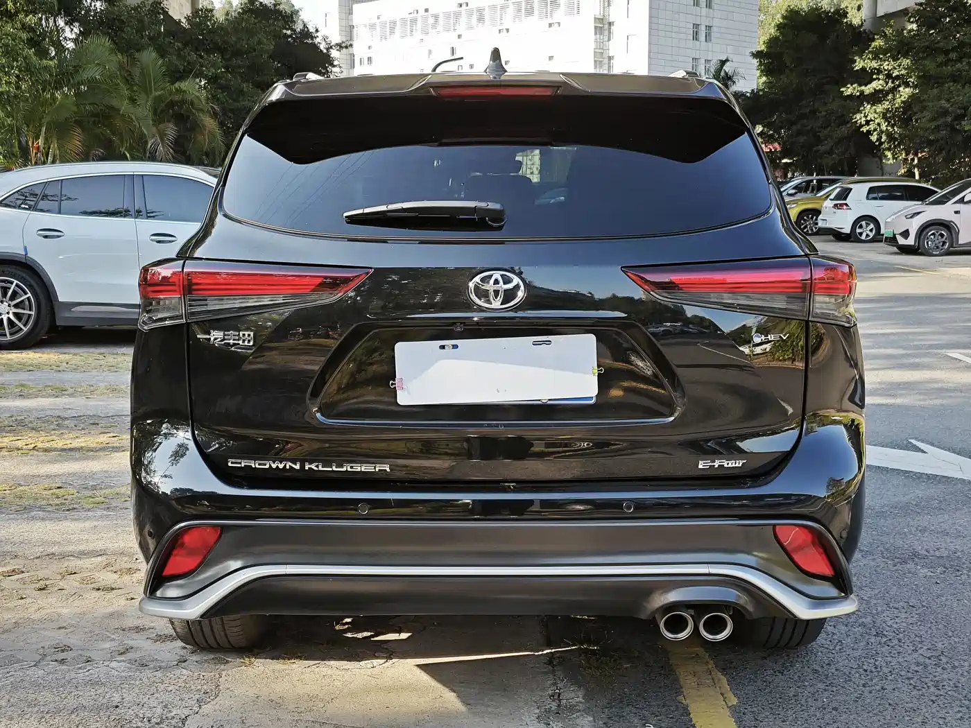 Toyota Crown Kluger 2024 2.5L HEV 4WD Premium Edition фото 8