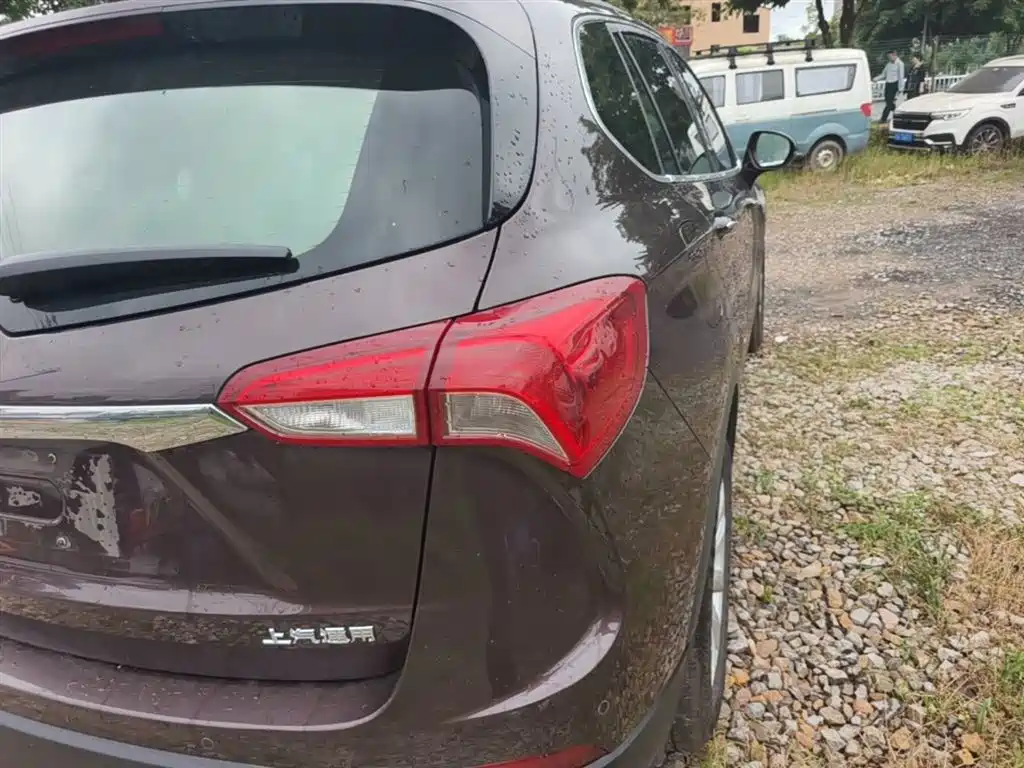 Buick Envision Plus 2018 20T 2WD Leading фото 8